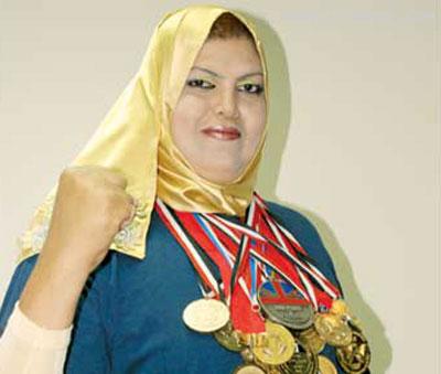 با قوی ترین زن جهان آشنا شوید + تصویر