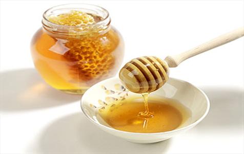 چگونه عسل تقلبی را بشناسیم؟ چگونه عسل تقلبی را بشناسیم؟