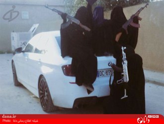عکس یادگاری زنان جهادی داعش