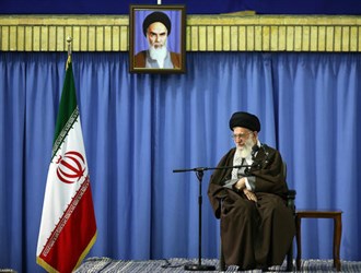 مشکلات اقتصادی اگر بخواهد حل شود باید متمرکز روی مسئله تولید داخل شد