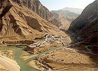 کاهش شدید آب در سفره های زیر زمینی استان