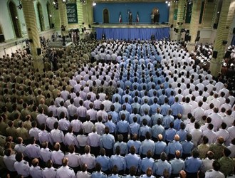 طرف مقابل با وقاحت ما را تهدید نظامی میکند/ این غلط اضافی را میکنند و میگویند توان دفاعی نداشته باشید طرف مقابل با وقاحت ما را تهدید نظامی میکند/ این غلط اضافی را میکنند و میگویند توان دفاعی نداشته باشید