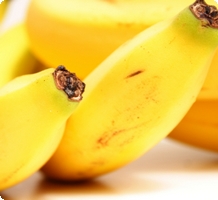 ۸ دلیل عالی برای مصرف موز