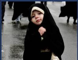 از سرخی خون شهدا تا سیاهی چادر