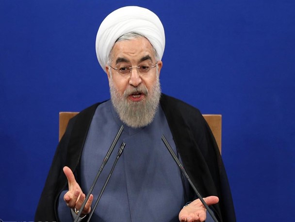 مهمترین هدف اقتصادی طی دورۀ ٩۶-١٣٩٢ باید «بهبود معیشت مردم» باشد! مهمترین هدف اقتصادی طی دورۀ ٩۶-١٣٩٢ باید «بهبود معیشت مردم» باشد!