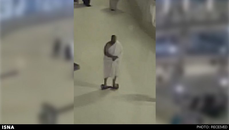 طواف کعبه با اسکوتر + عکس