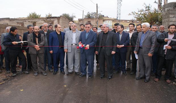 افتتاح  پروژه های کشاورزی، راه و آب در شهرستان هشترود