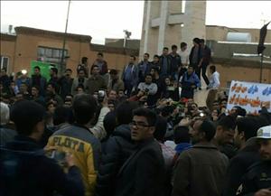 کشته سازی و تصویرسازی برای سرپوشی بر تجمعات چند صدنفری/ توهین به شعور مردم در مقابل بی تفاوتی آنان به دعوت تجمع کنندگان