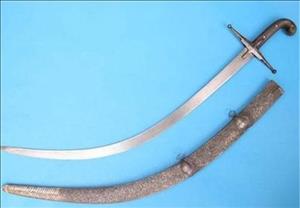 راز منحنی شمشیر ایرانی در چیست؟