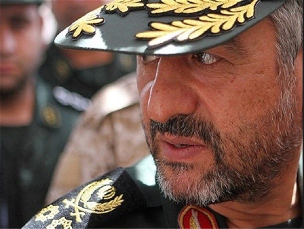 هزاران کیلومتر آن طرفتر از مرزهایمان در حال دفاعهستیم/ خدا میداند اگر یگانی از بسیجیان را اعزام کنیم چه اتفاقی میافتد هزاران کیلومتر آن طرفتر از مرزهایمان در حال دفاعهستیم/ خدا میداند اگر یگانی از بسیجیان را اعزام کنیم چه اتفاقی میافتد