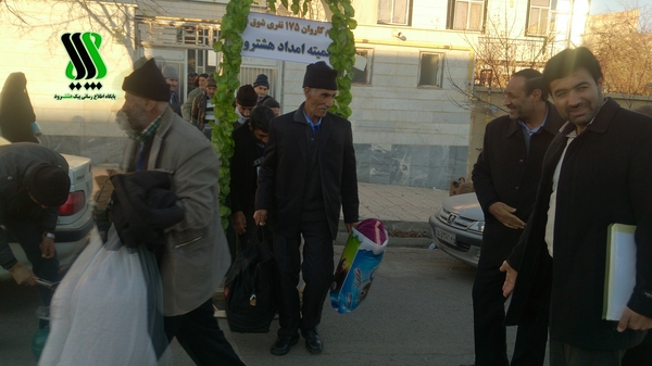 ۱۷۵ نفر از مددجویان کمیته امداد امام (ره) هشترود  به مشهد مقدس اعزام شدند +عکس