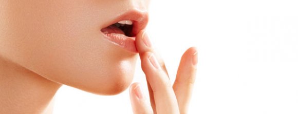 راههای جلوگیری از خشکی لب ها راههای جلوگیری از خشکی لب ها