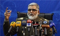 کسانی که می‌گویند موشک نمی‌خواهیم، اول انقلاب می‌گفتند با کسی جنگ نداشته و ارتش نمی‌خواهیم / ارتش در سوریه “کنار سپاه” است