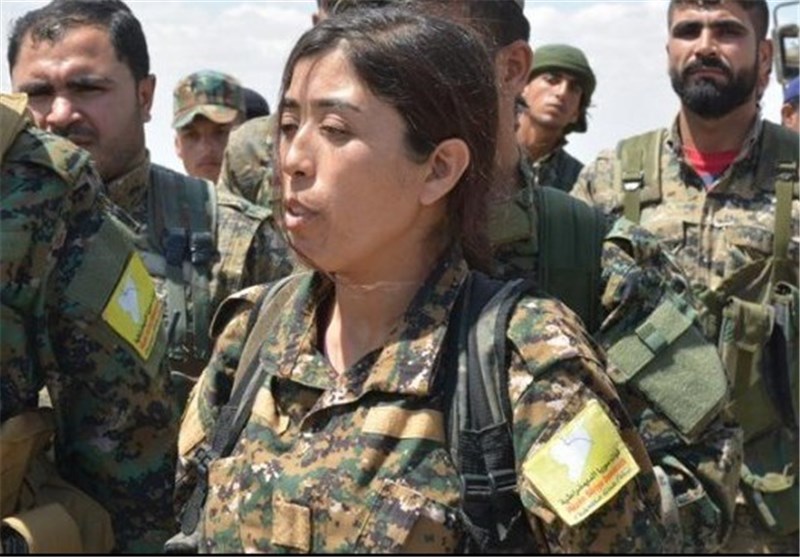 زنی که فرمانده جنگ با داعش است +عکس
