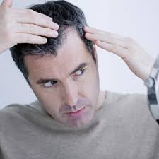 ۴ روش موثر برای جلوگیری از ریزش مو