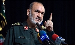 امروز مدافعان حرم سرزمین‌های اسلامی را مدفن آرزوهای مستکبران کرده‌اند/ جوانان غربی با هویت از دست رفته روبه‌رو هستند/ تکفیریسم و ابتذال توطئه غرب برای انحراف جهان اسلام است