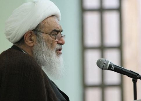 ارتباط انسان با عالم هستی – گناه، نفس لوّامه را می‌کشد