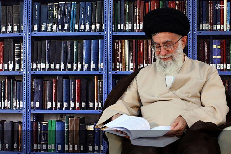 «رمان‌»‌هایی که آیت الله خامنه‌ای آنها را خوانده است +عکس