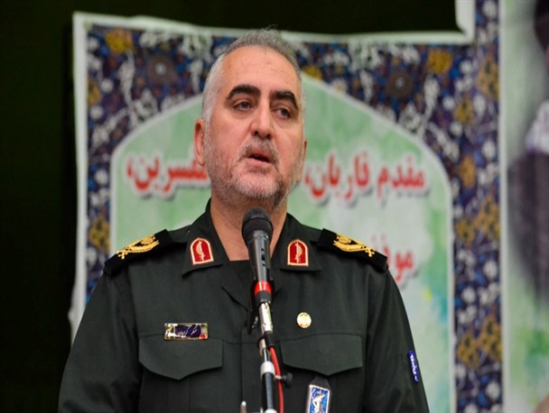 کاریکاتوریست موهن به رزمندگان درکی از دفاع مقدس نداشته است/ نزدیک ترین انسان ها به شهدا، پیروان آنها هستند کاریکاتوریست موهن به رزمندگان درکی از دفاع مقدس نداشته است/ نزدیک ترین انسان ها به شهدا، پیروان آنها هستند