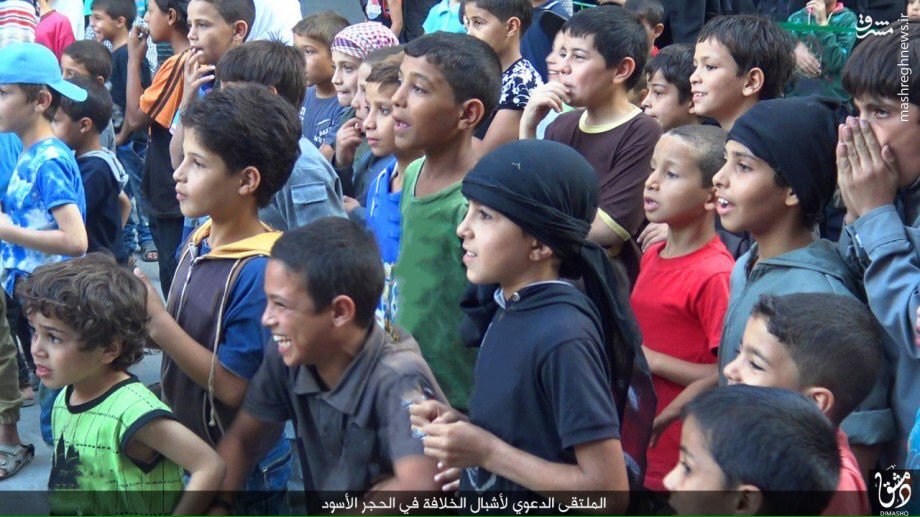 استفاده داعش از کودک سربازان در دمشق +عکس