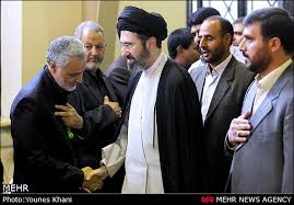 عکس یادگاری سردار سلیمانی با فرزند رهبر معظم انقلاب