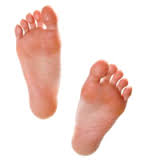 تاثیر پارکت و سرامیک در ایجاد صافی کف پای کودکان