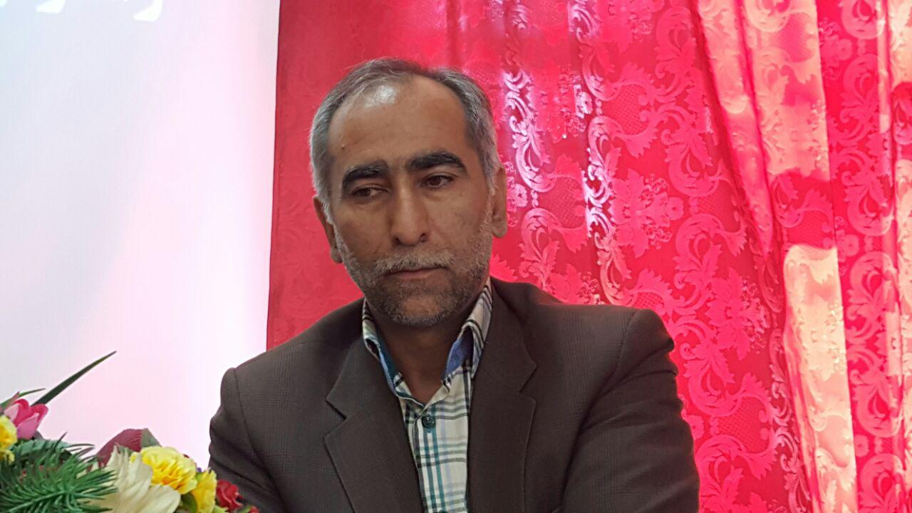برخورد با مفسدان اقتصادی دانه درشت، زمینه فساد را در سطوح پائین کمتر می کند/ مسئولان بدنبال تکریم ارباب رجوع باشند