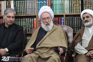 اربعین حسینی مانور عظیم مسلمانان در برابر دشمنان است/ مسئولین با همکاری خود از موازی کاریها جلوگیری کنند اربعین حسینی مانور عظیم مسلمانان در برابر دشمنان است/ مسئولین با همکاری خود از موازی کاریها جلوگیری کنند