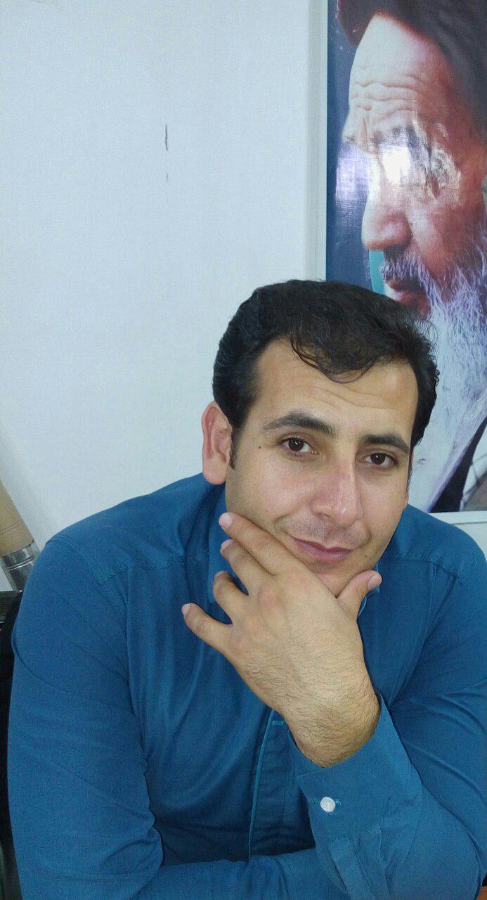 آقای فرماندار؛‌ با تخریب شورا کارها درست نمی شود/ فرماندار مجوز تخفیف ۲۵ درصدی عوارض را صادر نمی کند/ مسیر هشترود به تبریز به اتوبوس نیاز دارد