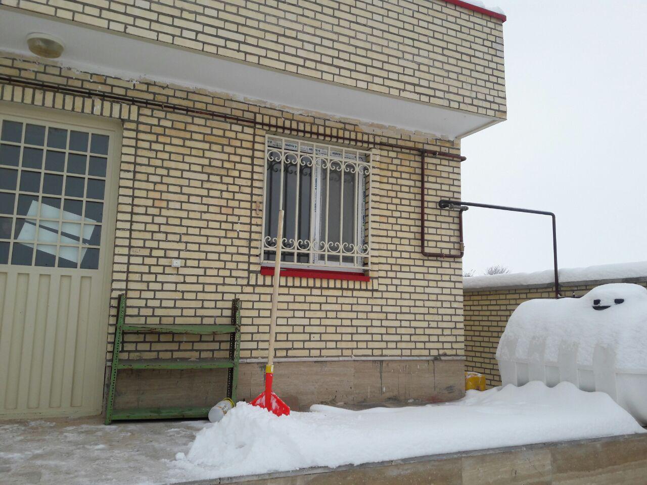 عدم نصب کنتور گاز در خانه بهداشت روستای آلقو و پاسخ فرماندار چاراویماق +عکس