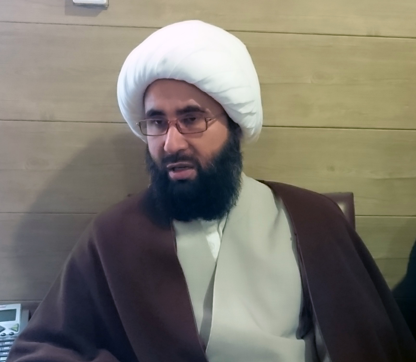 حراست از انقلاب وظیفه همگانی است/ مردم در زمان رژیم طاغوت تحقیر می شدند/ ایران در استقلال کامل است