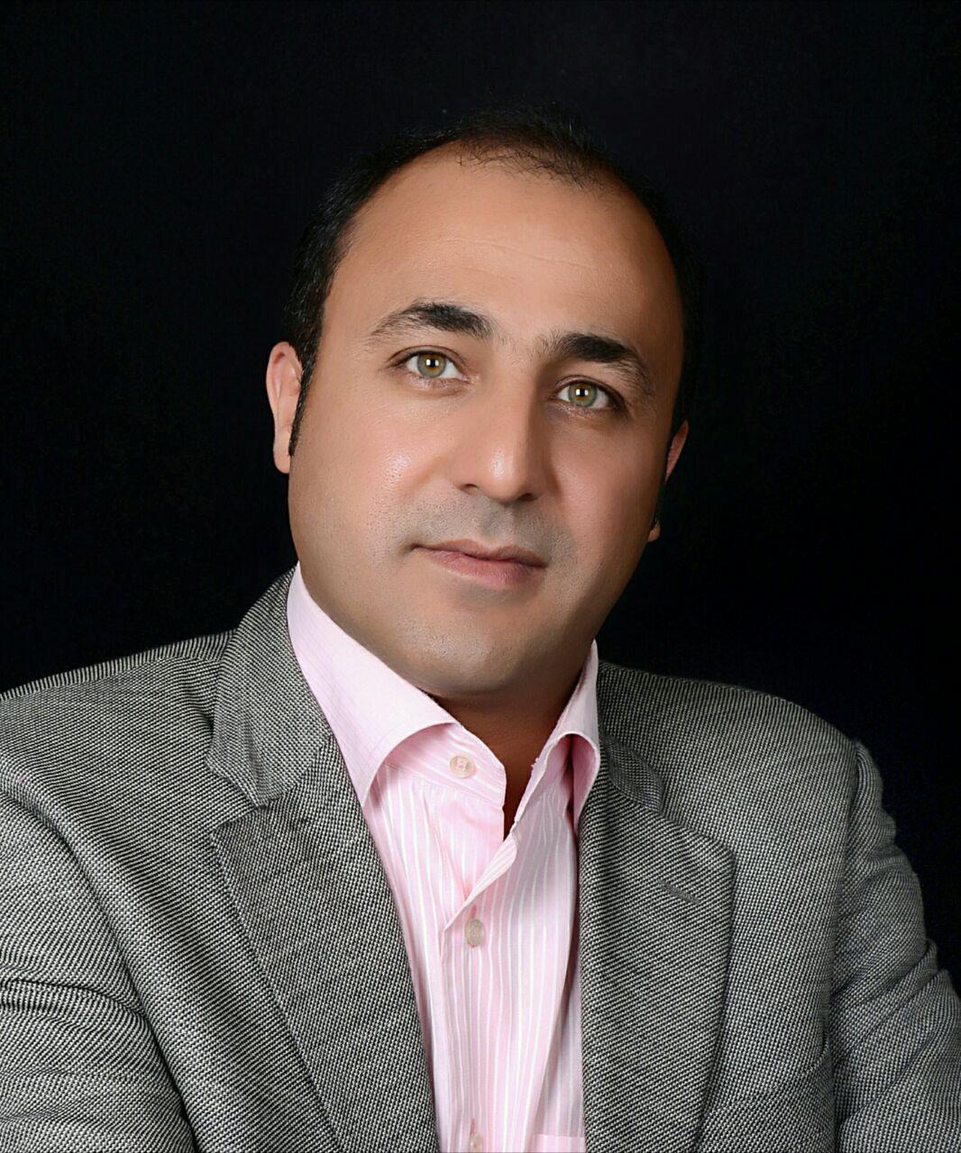تلاش برای ارائه راه حل های نوین جهت رفع مشکل ترافیک شهری/ لزوم تشکیل اتاق فکر و استفاده از تفکر جمعی/ برای تغییرات بنیادین در شهر برنامه و نقشه ای اجرایی و مهندسی طراحی کرده ام