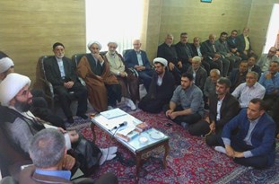 نماز جمعه کنگره عظیم هفتگى است/متاسفانه در کارهای فرهنگی موازی‌کاری مشکل‌آفرین شده است