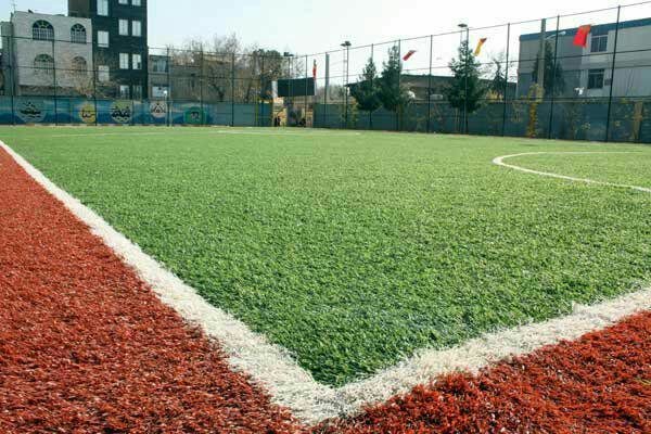 اولین زمین چمن مصنوعی فوتبال در هشترود به بهره برداری می رسد
