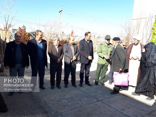 گزارش تصویری/ اعزام ۹۰ نفر از مددجویان کمیته امداد شهرستان هشترود به مشهد مقدس