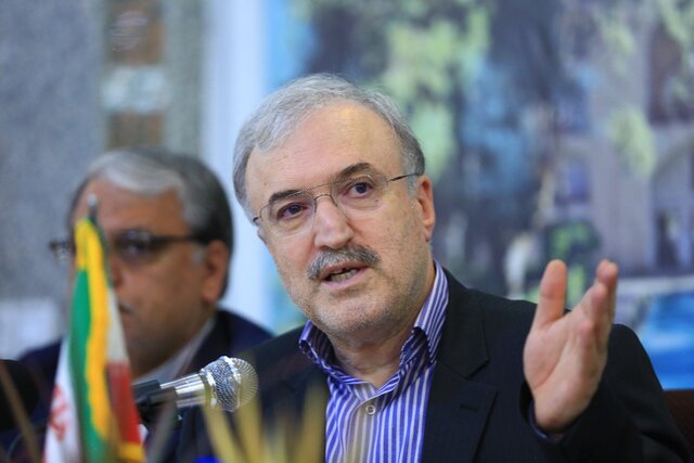 کمبود پزشک نداریم