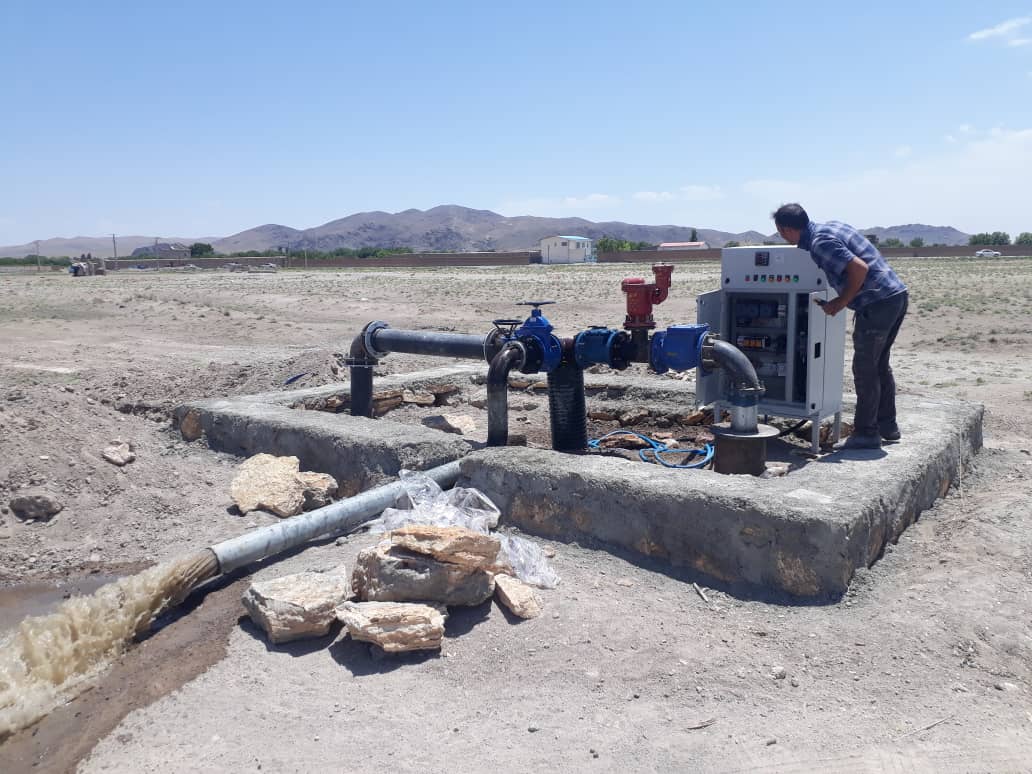 مشکل بحران آب شرب ۱۳ روستای بناب برطرف شد» تجهیز و ایجاد دو حلقه چاه عمیق در جهت رفع تنش آبی تابستان مشکل بحران آب شرب ۱۳ روستای بناب برطرف شد» تجهیز و ایجاد دو حلقه چاه عمیق در جهت رفع تنش آبی تابستان